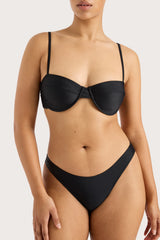 Farrah Bikini Top Black - Final Sale