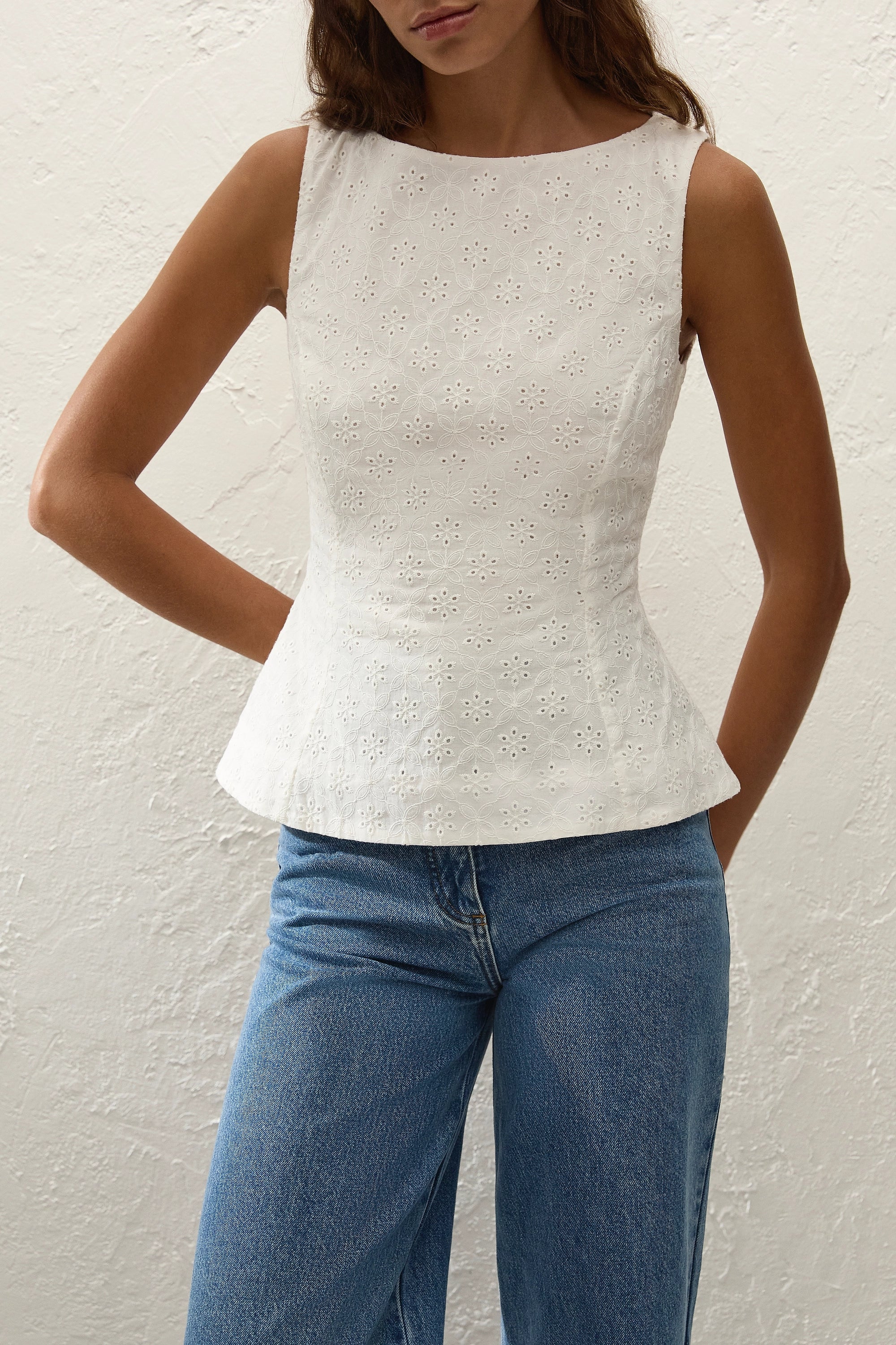 Olivia Top Valentina Broderie White - Final Sale