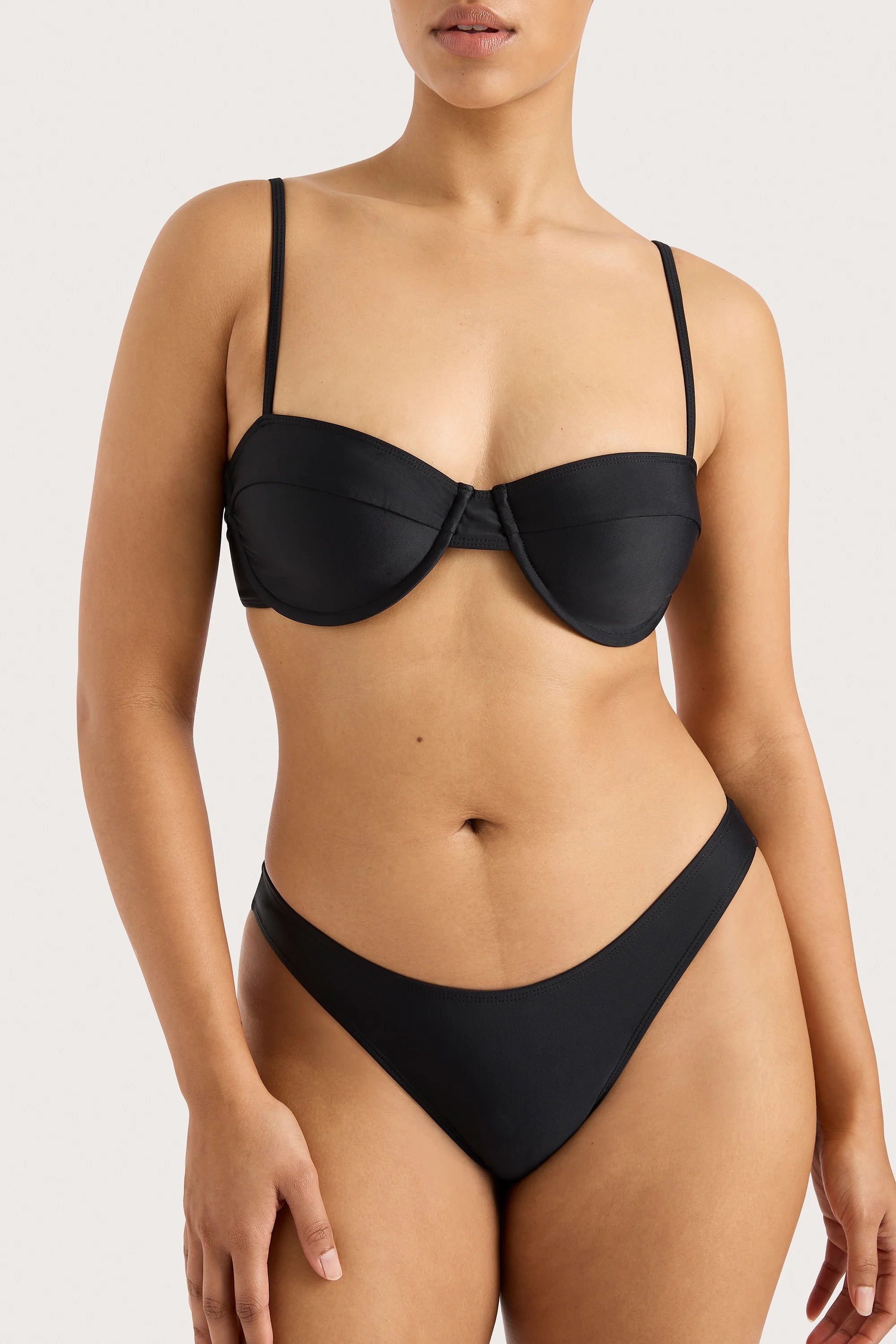 Farrah Bikini Top Black - Final Sale