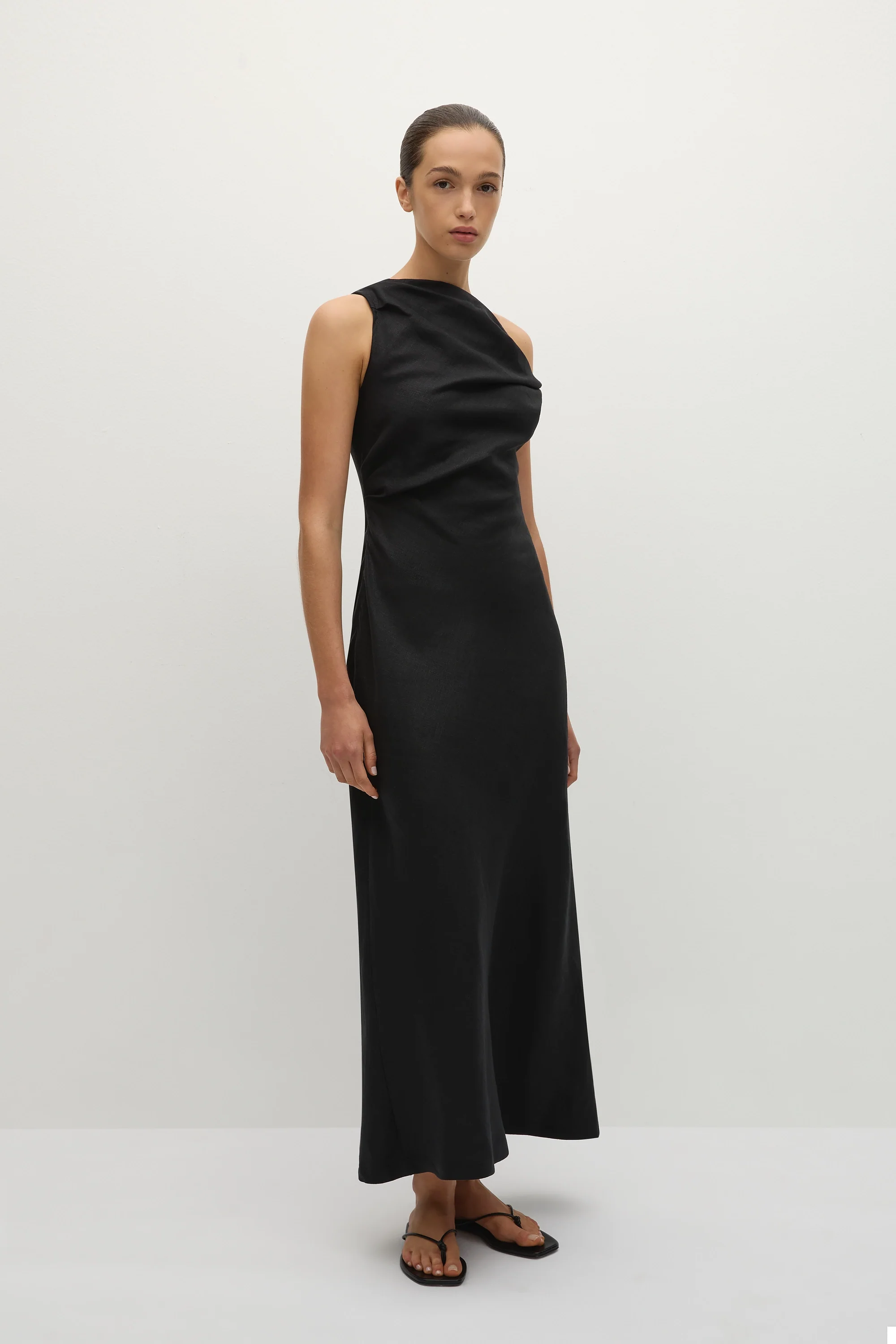 Suis Midi Dress Black - Final Sale