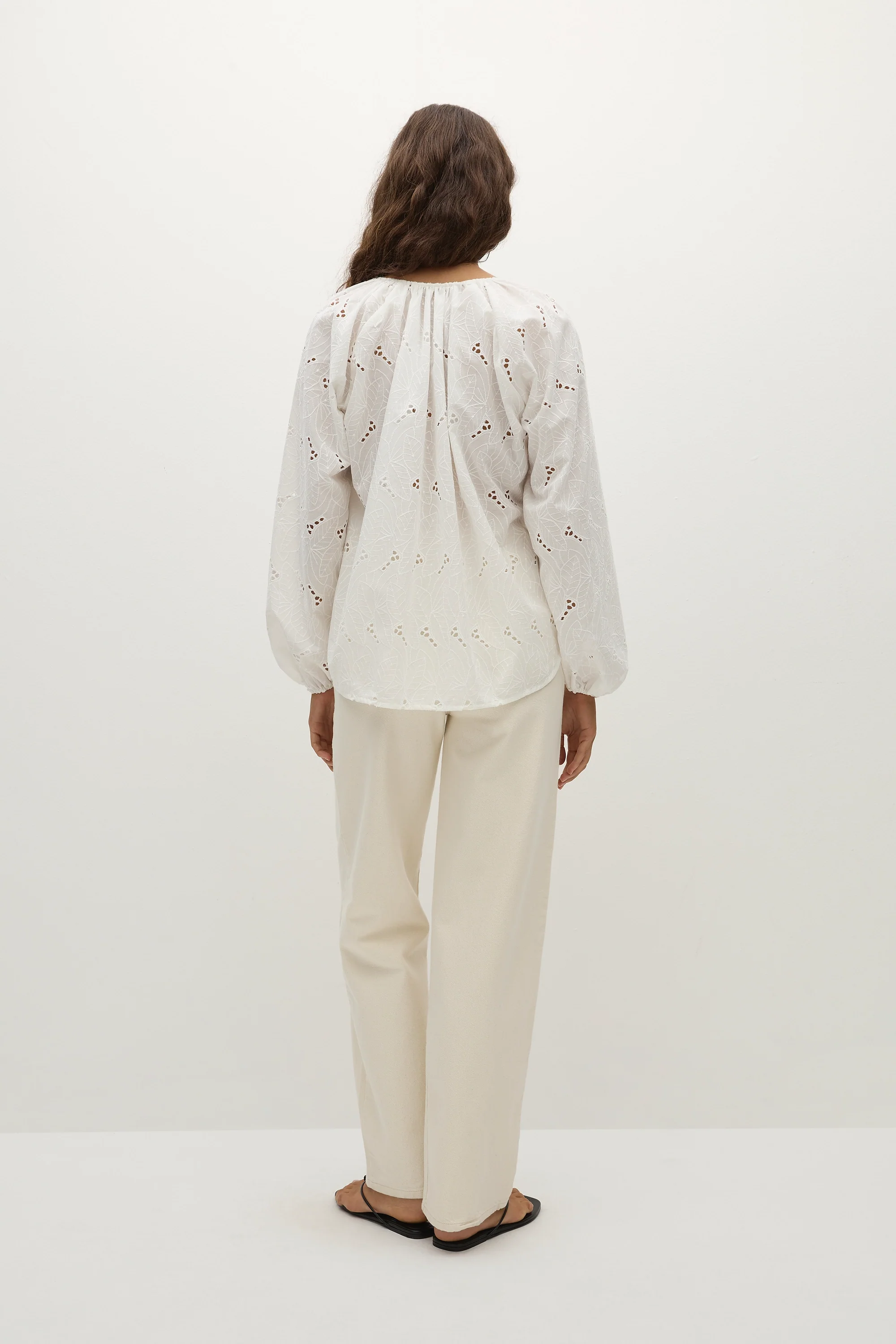Thora Blouse Birgitta Broderie Anglaise White - Final Sale