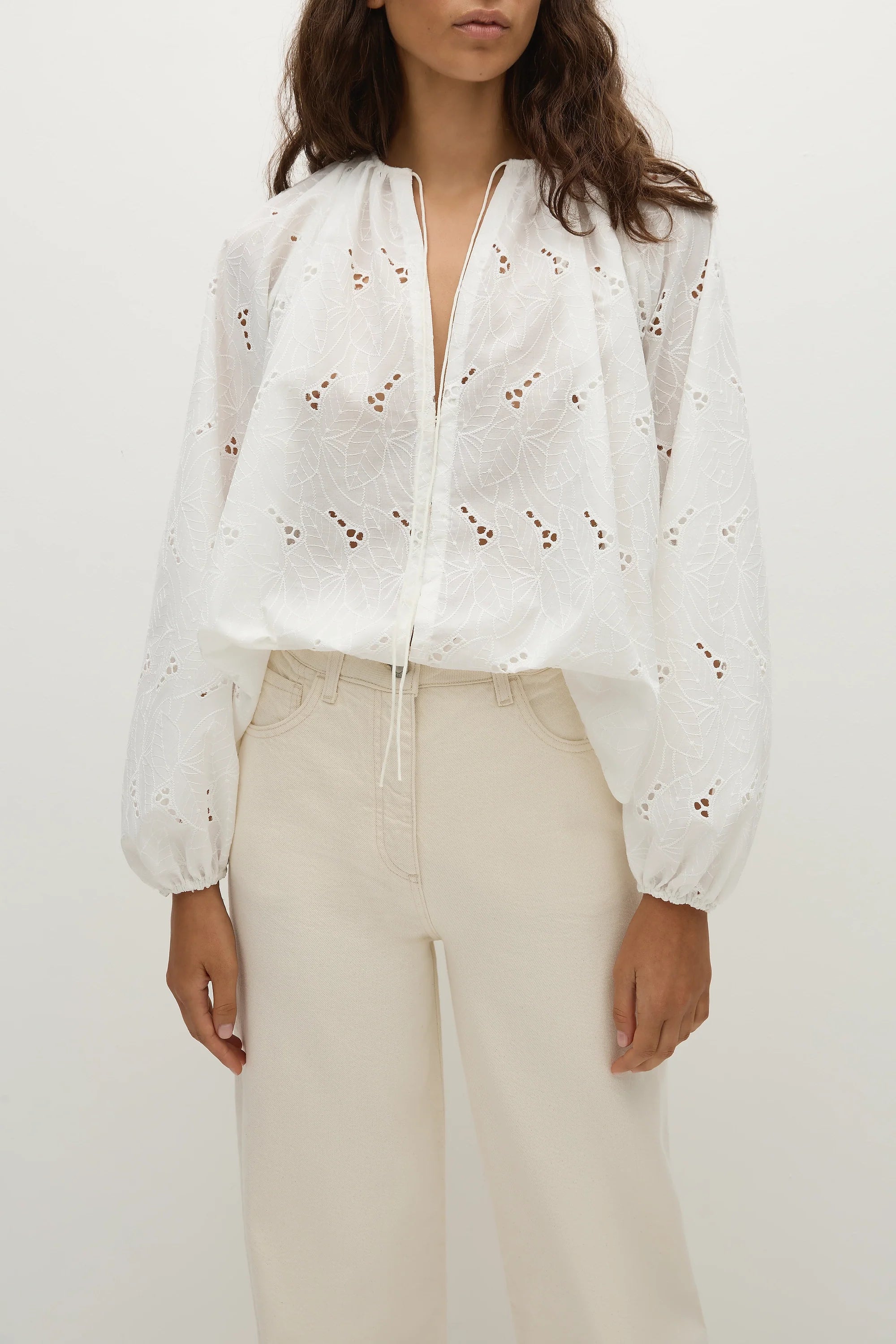 Thora Blouse Birgitta Broderie Anglaise White - Final Sale