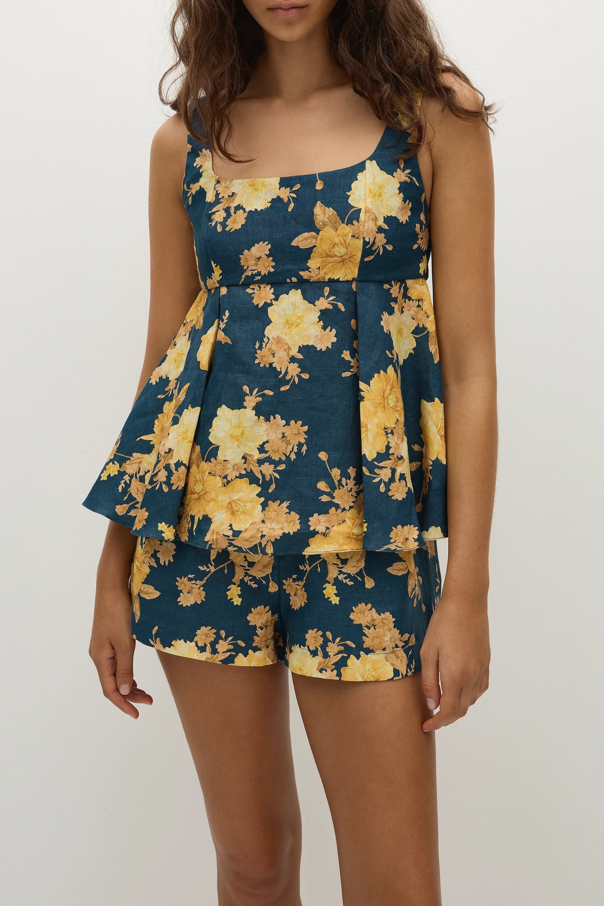 Ellie Top Nora Floral Navy - Final Sale