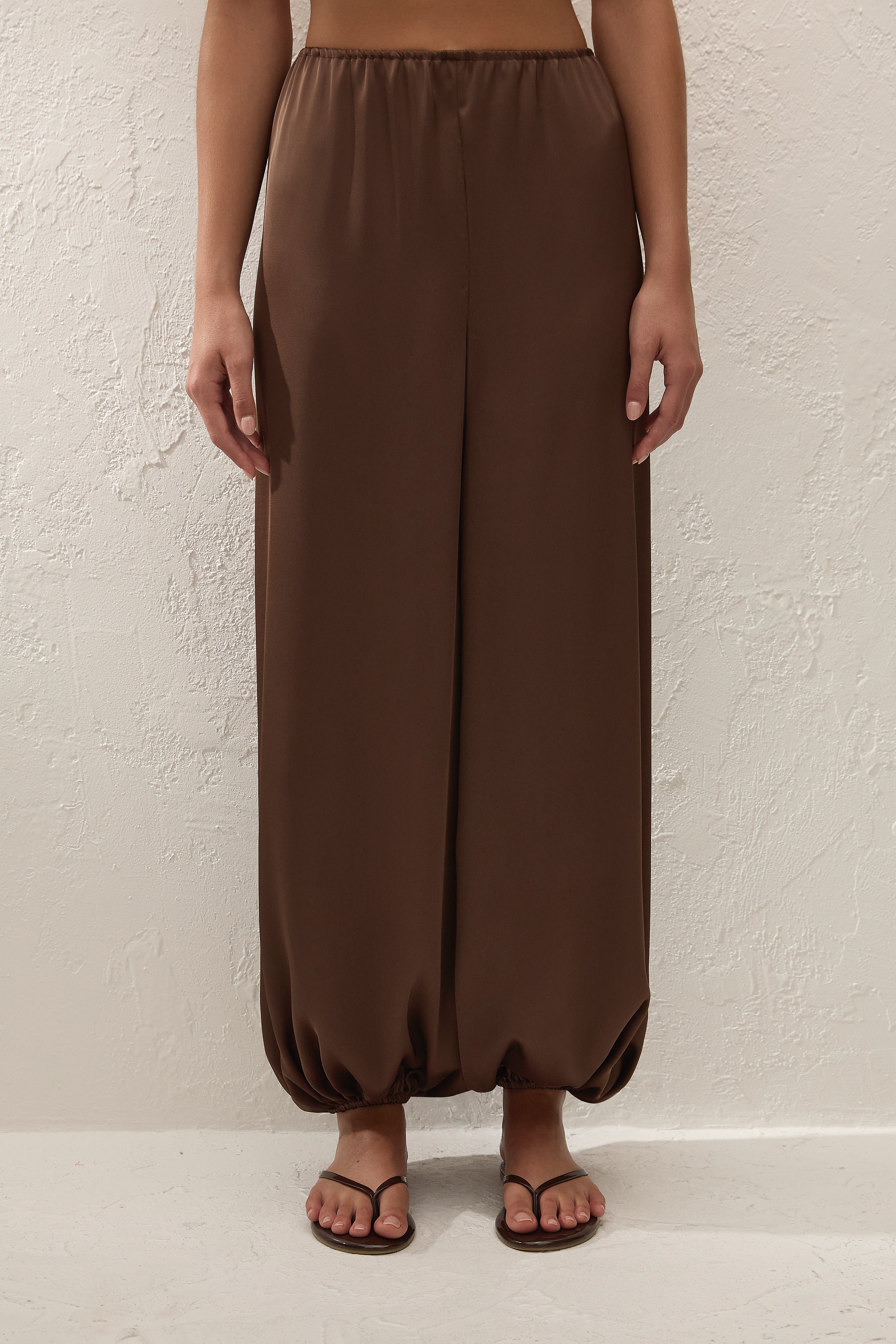Cove Balloon Pant Chocolate